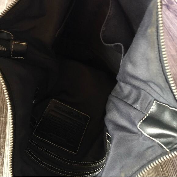 Coach hobo pattern black signature black canvas leather crossbody bag - Picture 7 of 8